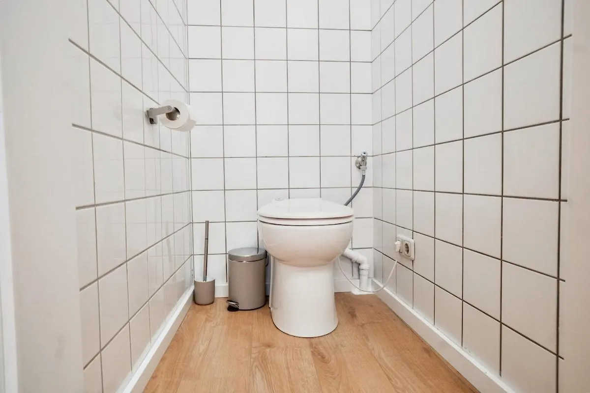 Votivpark Rooms I Self Check In Vienna Apartment