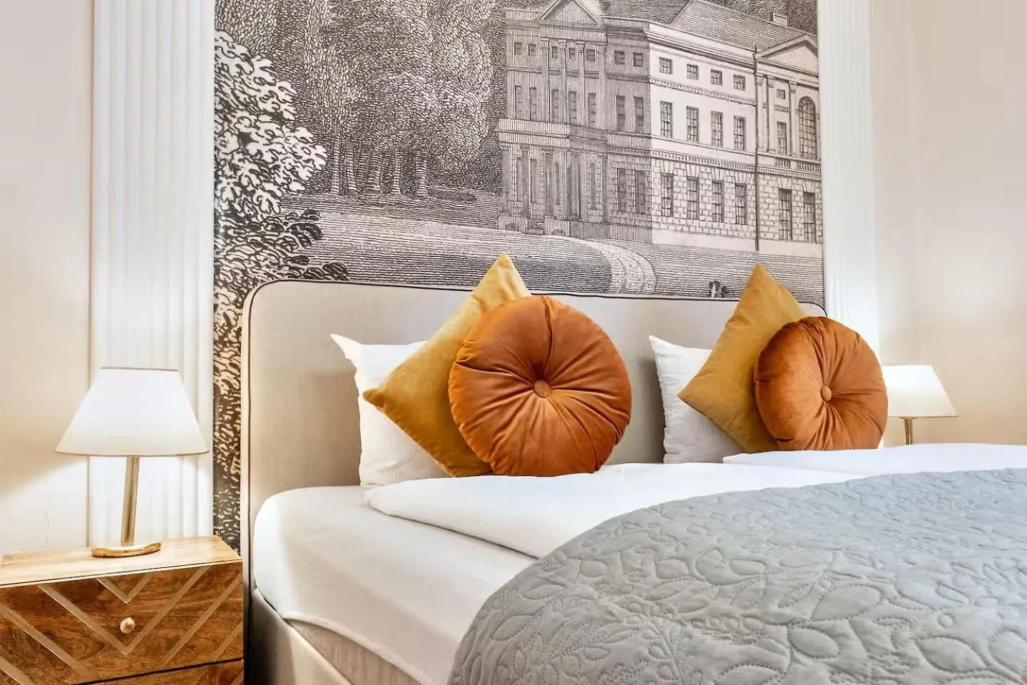 Votivpark Rooms I Self Check In Vienna Austria
